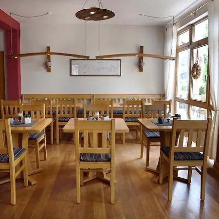 Weingut Weich Отель *