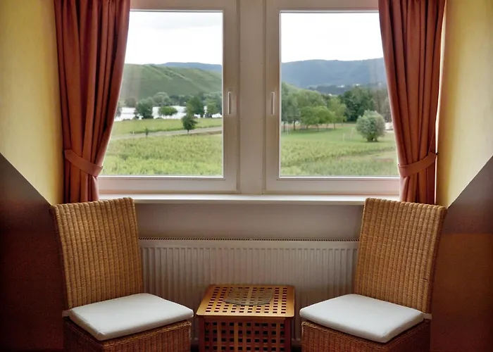 מלון Weingut Weich Riol